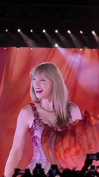 taylor swift planetsuzy